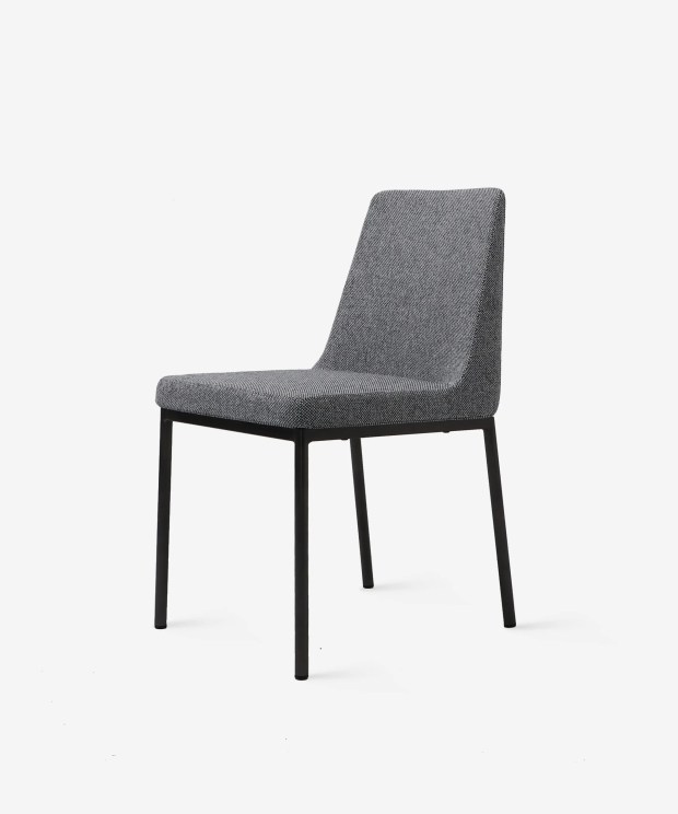 Trendy Tufted dining chair